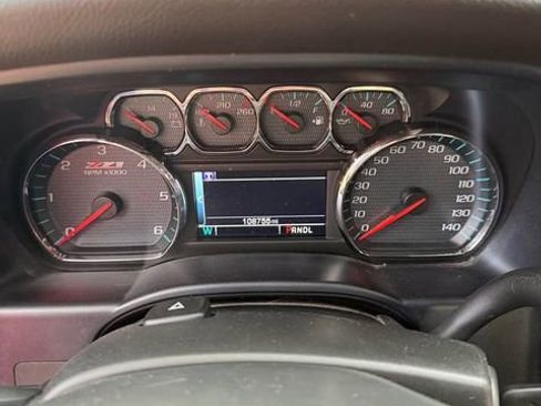 Used 2018 Chevrolet Silverado 1500 LT w/ All Star Edition image 4