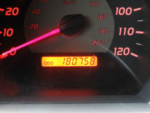 Used 2010 Toyota Tacoma PreRunner image 32