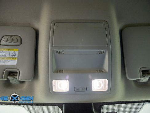 Used 2023 Ford Ranger Lariat w/ Tremor Off-Road Package AWD/4WD image 18