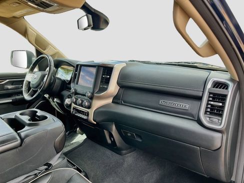 Used 2020 RAM 1500 Laramie AWD/4WD image 28