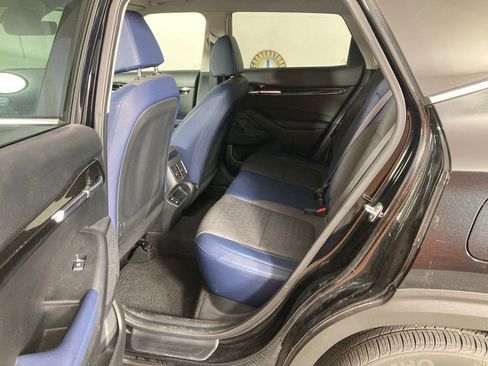 Certified 2024 Kia Seltos S image 13