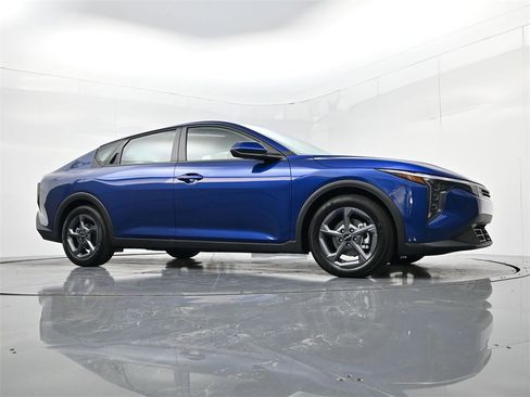 New 2025 Kia K4 LXS image 31