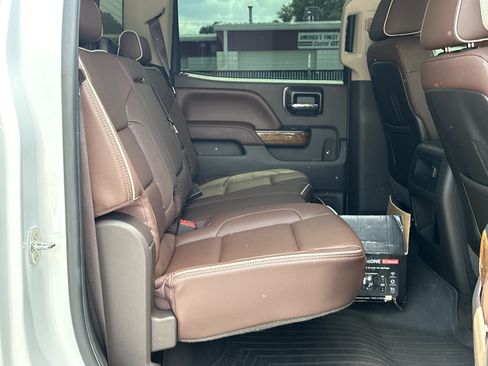 Used 2015 Chevrolet Silverado 2500 High Country w/ Duramax Plus Package AWD/4WD image 13