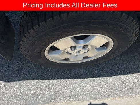 Used 2011 Toyota Tundra 4x4 Double Cab w/ TRD Off-Road Pkg image 25