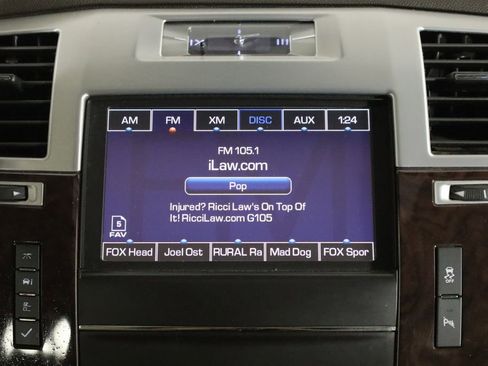 Used 2013 Cadillac Escalade Luxury AWD/4WD image 27