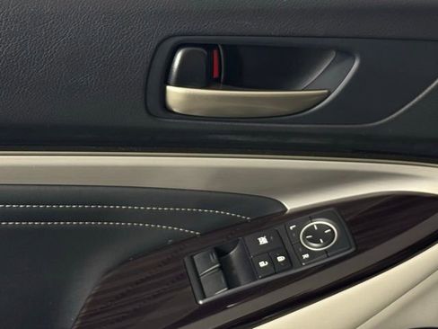 Used 2015 Lexus RC 350 image 16