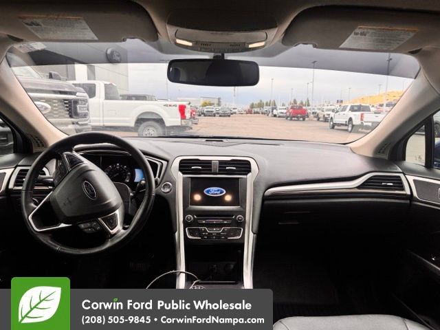 Used 2018 Ford Fusion Energi SE FWD image 14