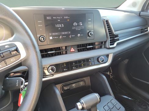 Certified 2024 Kia Sportage LX FWD image 23