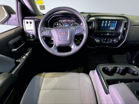 Used 2018 GMC Sierra 1500 2WD Double Cab image 9