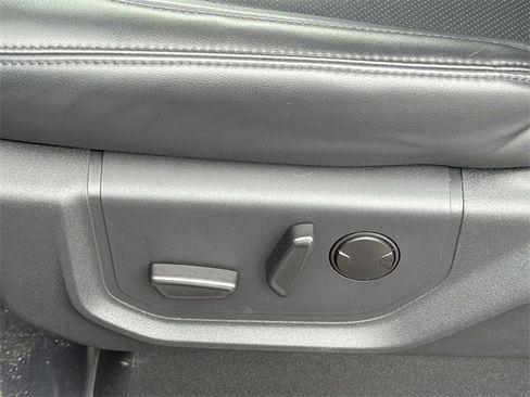 Certified 2022 Ford Expedition XLT image 7