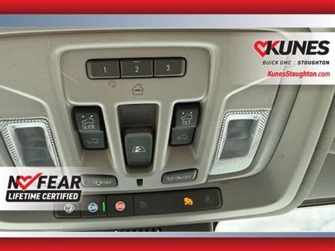 Used 2025 GMC Sierra 3500 Denali AWD/4WD image 37