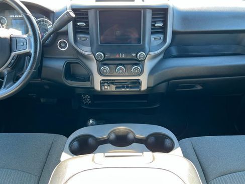 Used 2024 RAM 3500 Tradesman w/ Chrome Appearance Group AWD/4WD image 13