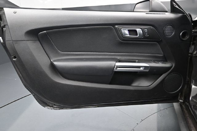 Used 2022 Ford Mustang Mach 1 RWD image 18