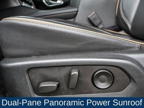 Used 2023 GMC Yukon AT4 w/ Technology Package image 11