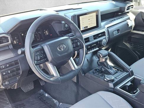 Certified 2025 Toyota Tacoma SR5 AWD/4WD image 12
