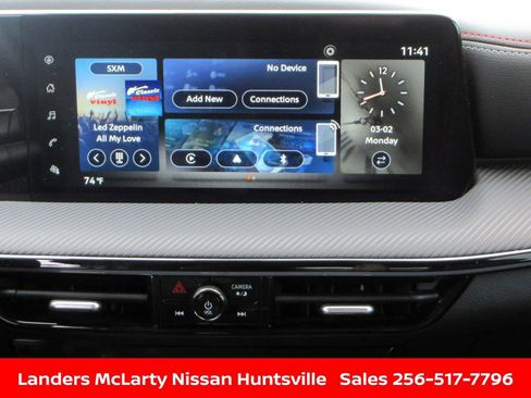 Used 2025 Nissan Kicks SR image 18