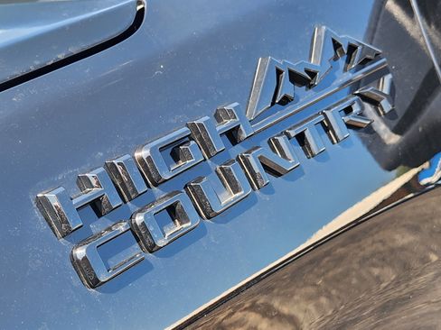 New 2025 Chevrolet Silverado 1500 High Country w/ Midnight Edition image 8