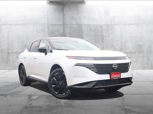 New 2026 Nissan Murano Platinum w/ Cargo Package AWD/4WD image 2
