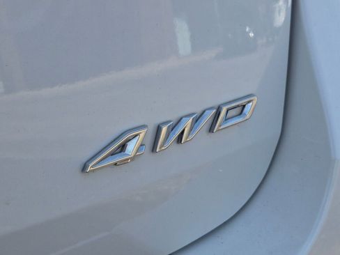 Used 2023 Ford Explorer Platinum w/ Technology Package AWD/4WD image 21