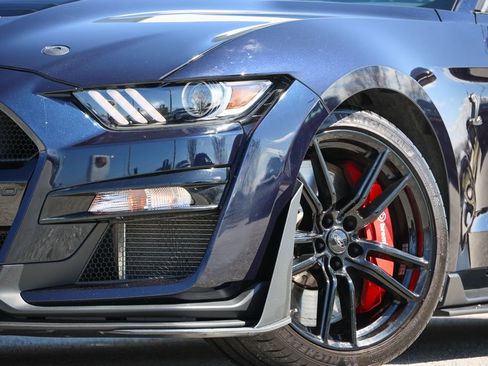 Used 2021 Ford Mustang Shelby GT500 w/ Technology Package image 8