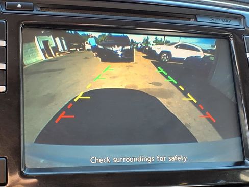 Used 2016 Nissan Maxima 3.5 SL image 10