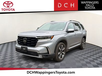 Used 2025 Honda Pilot Touring
