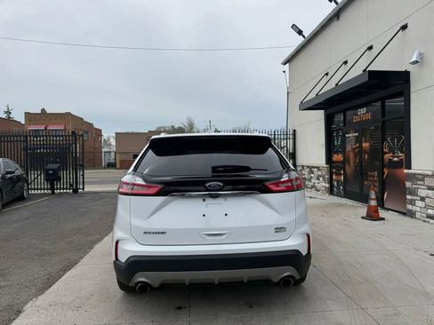 Used 2019 Ford Edge SEL w/ Equipment Group 201A image 6