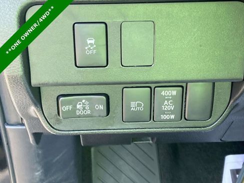 Used 2023 Toyota Tacoma TRD Off-Road image 24