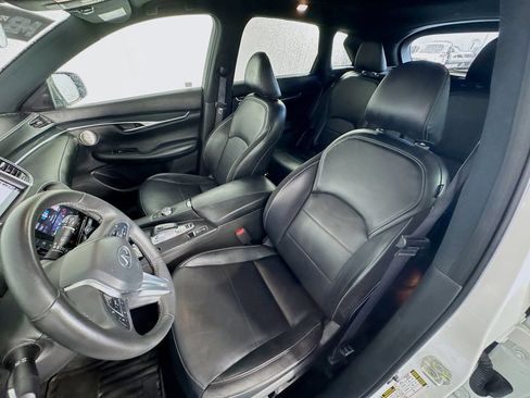 Certified 2023 INFINITI QX50 Sport FWD image 22