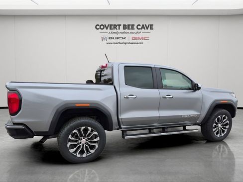 New 2026 GMC Canyon Denali image 10