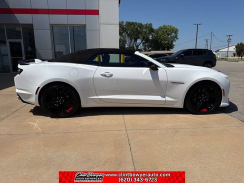 Used 2023 Chevrolet Camaro LT w/ Redline Edition RWD image 7