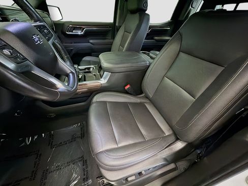 Used 2023 Chevrolet Silverado 1500 RST w/ Convenience Package II image 11