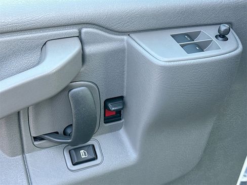 New 2025 Chevrolet Express 2500 Work Van w/ Driver Convenience Package image 12