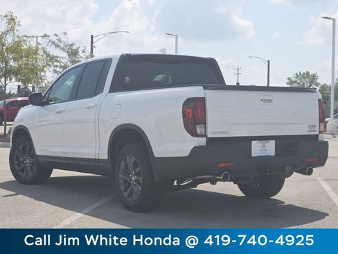 Certified 2025 Honda Ridgeline Sport image 14