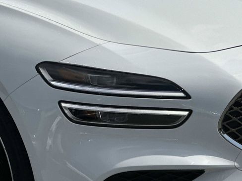 Used 2026 Genesis G70 2.5T RWD image 8