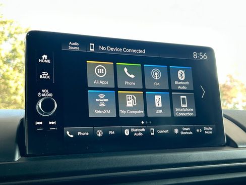 Used 2023 Honda Pilot TrailSport image 22