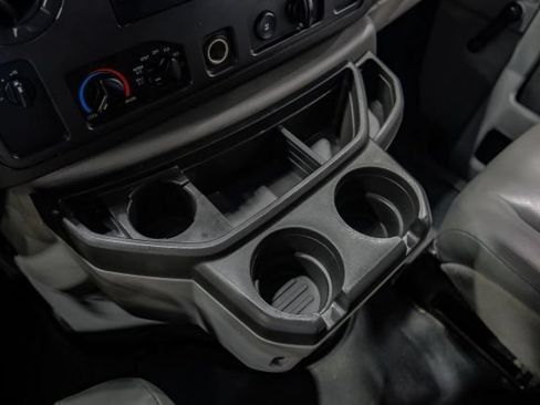 Used 2012 Ford E-250 and Econoline 250 RWD image 27