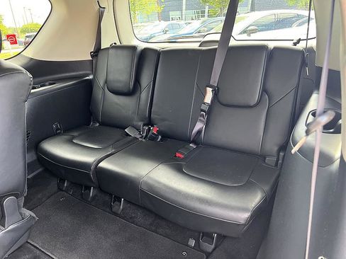Certified 2024 Nissan Armada SL RWD image 14