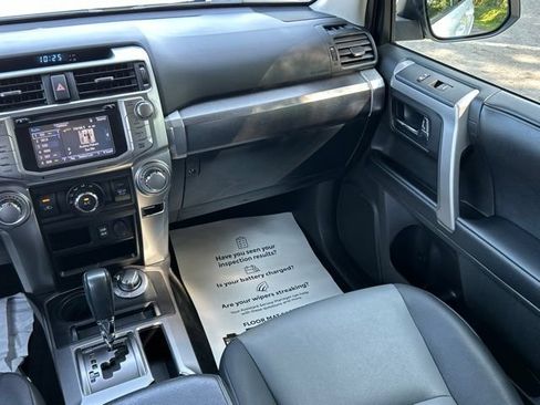 Used 2019 Toyota 4Runner SR5 Premium AWD/4WD image 51