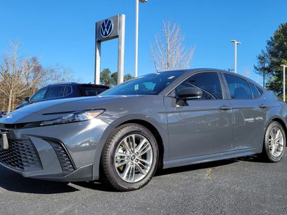 Used 2025 Toyota Camry SE