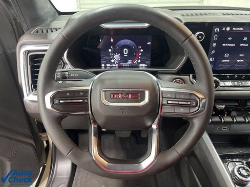 Used 2023 GMC Canyon Elevation w/ Elevation Premium Package image 17