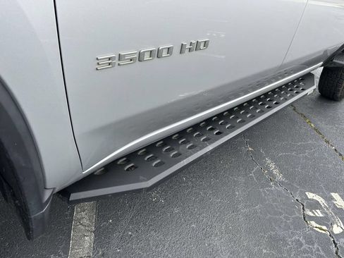 Used 2023 Chevrolet Silverado 3500 LTZ AWD/4WD image 12