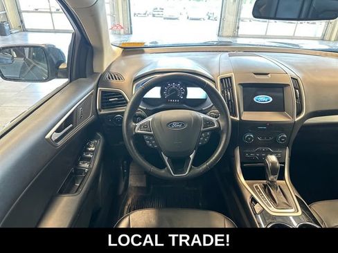 Used 2018 Ford Edge SEL w/ Equipment Group 201A AWD/4WD image 2