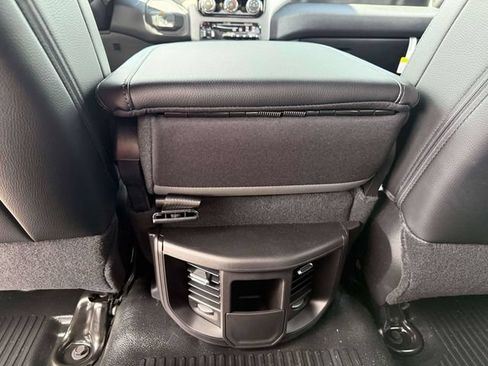 New 2026 RAM 2500 Tradesman AWD/4WD image 14