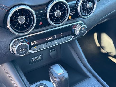 Used 2022 Nissan Sentra SR w/ Electronics Package image 21