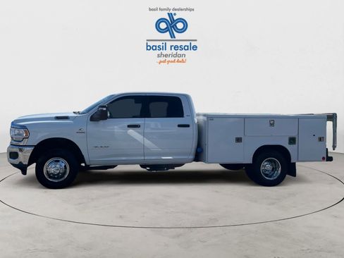 Used 2024 RAM 3500 SLT w/ Quick Order Package 2YG SLT image 3