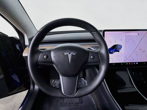 Used 2018 Tesla Model 3 Long Range RWD image 10