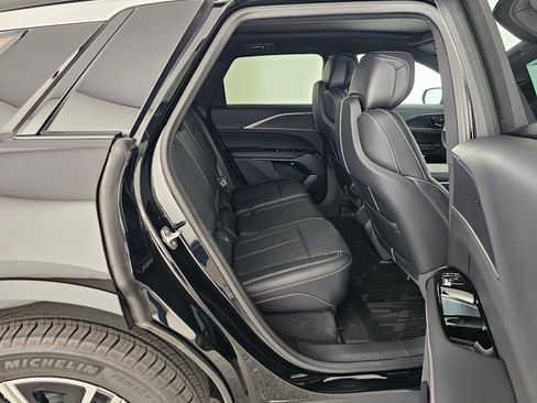 Used 2025 Cadillac Lyriq Luxury w/ LPO, Floor Liner Package image 11