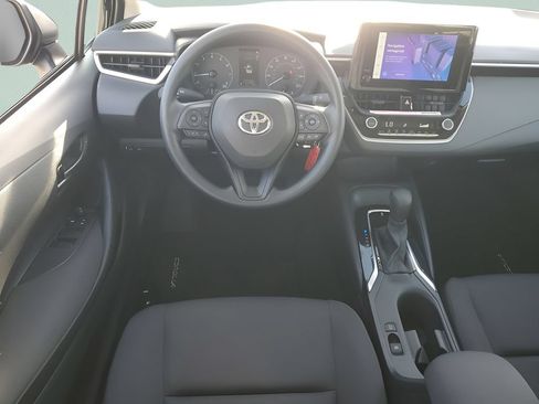 Used 2024 Toyota Corolla LE FWD image 12