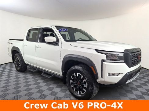 Used 2022 Nissan Frontier PRO-4X w/ Technology Package image 1
